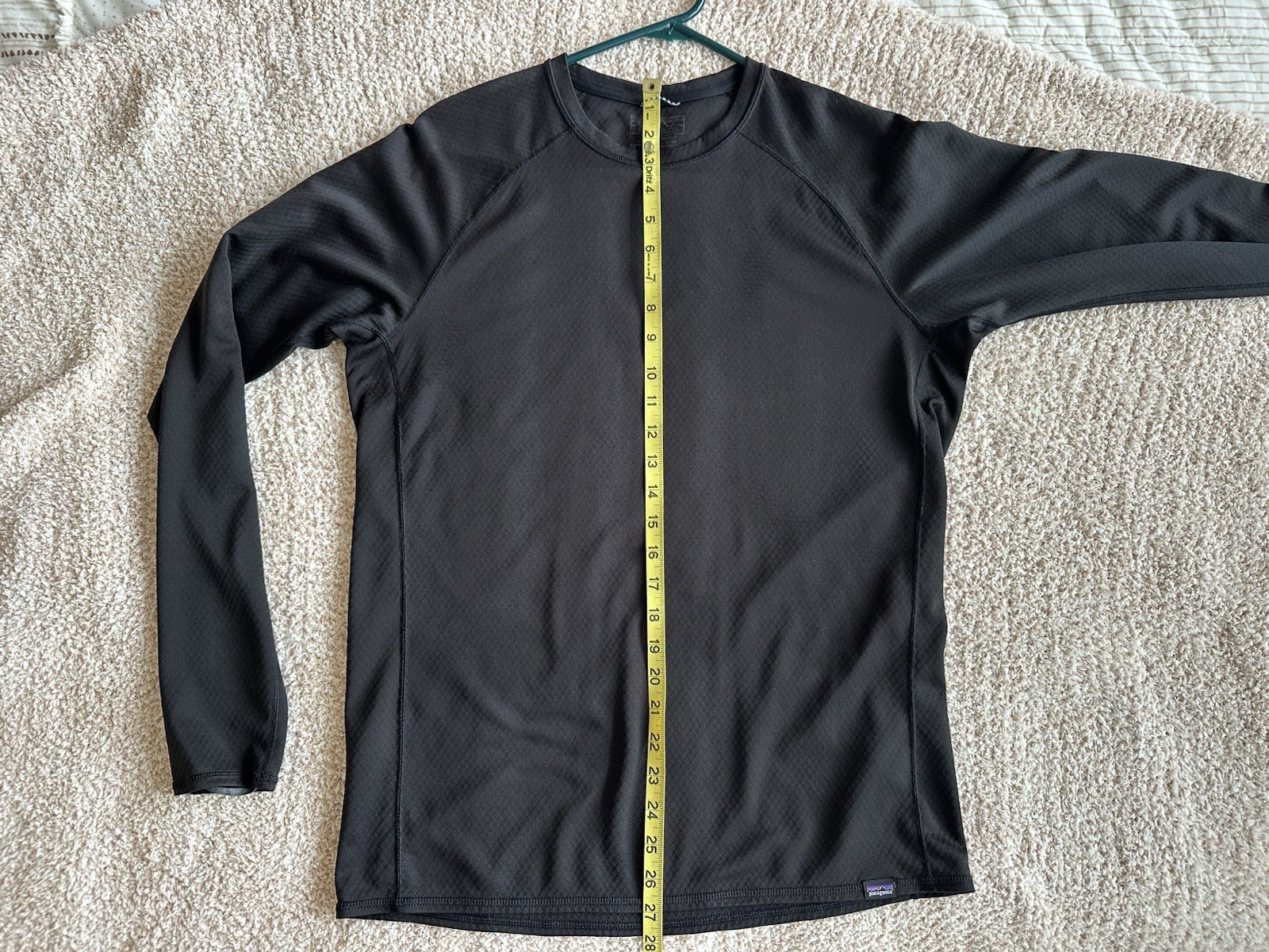 Patagonia Men's Large Basic Base Layer Workout Ru… - image 6