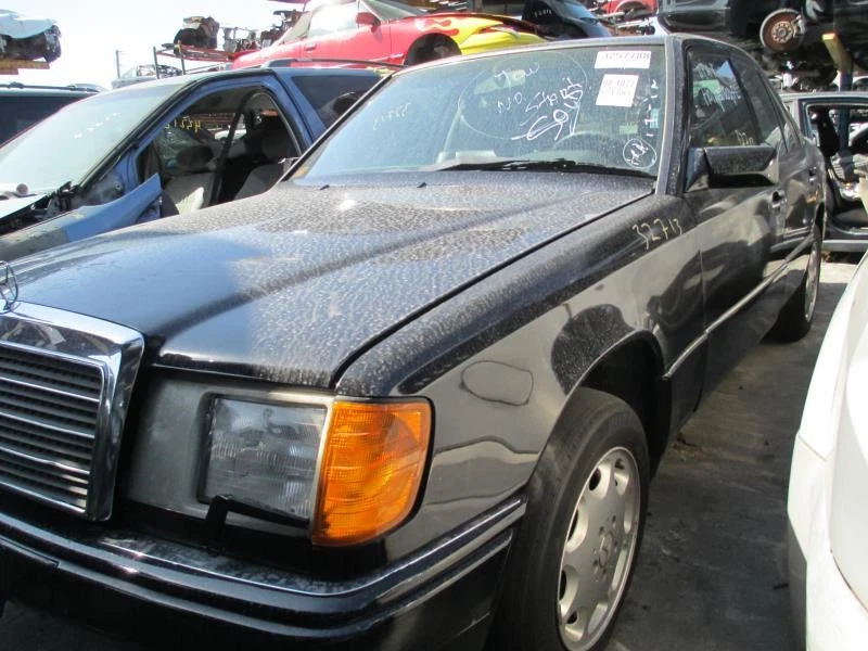 Conjunto de palanca de cambios automática Mercedes-Benz 300E 1992 Foto 3 de 4