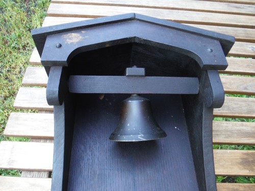 ANTIQUE MISSION OAK ARTS & CRAFTS HANGING DINNER BELL WITH BYRON MOTTO - Picture 3 of 5
