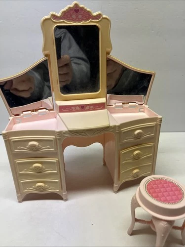 Vintage Mattel 1985 Barbie “Dream Glow Vanity” #2310 Vanity And Stool