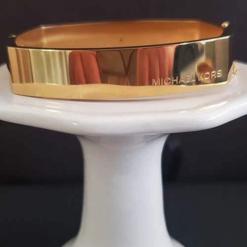 Bracciale Michael Kors Cerniera Rettangolare Tono Oro Giallo Chiusura di Sicurezza Firmato Nuovo con etichette