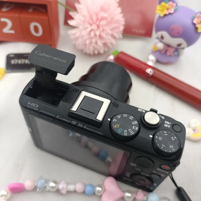 【20日まで】SONY Cyber-shot DSC-HX60 Sony Cyber-shot DSC-HX60 20.4MP 30x zoom Digital Camera w/Charger