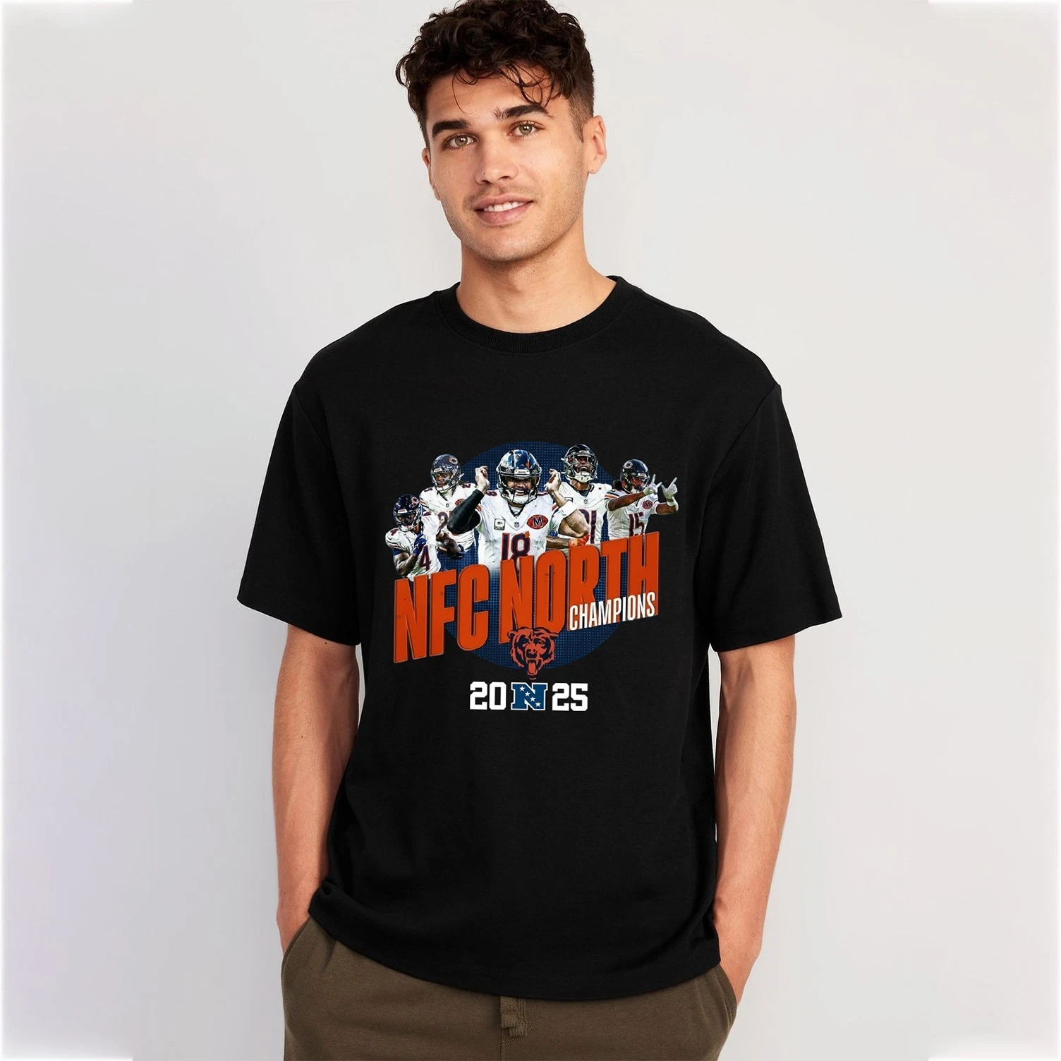 Chicago Bears 2025 NFC North Division Champions T-Shirt