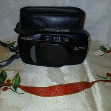 Minolta Supreme Freedom Zoom 35mm Point  Shoot Camera With Case Untested