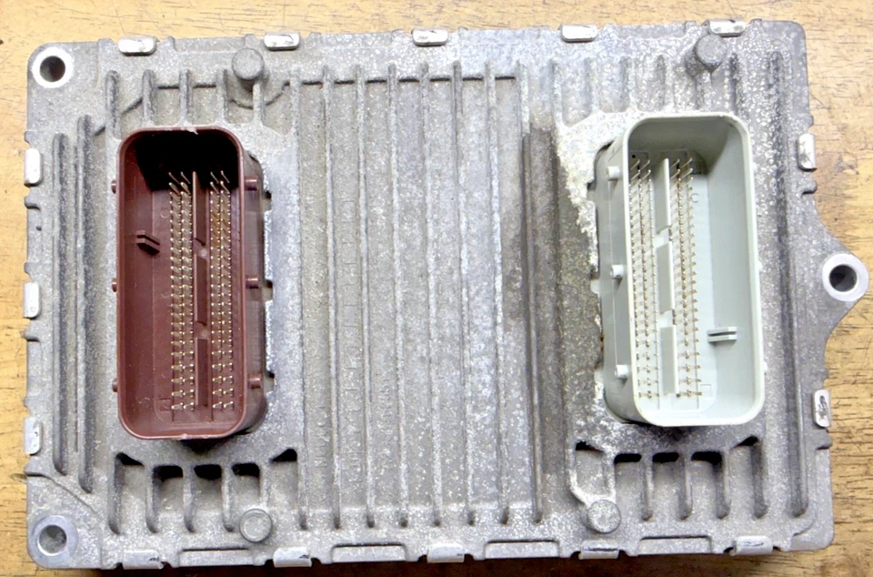 Jeep Patriot Compass 2012 motor ECM módulo de control informático ECU PCM 5150607AC Foto 2 de 4