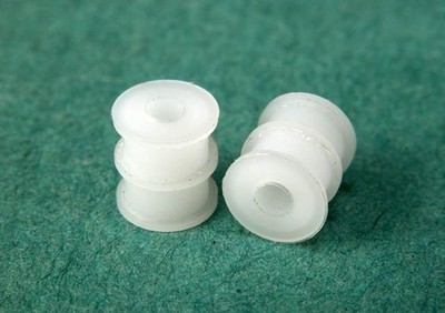 SCALEAUTO - Nylon bushing triple Flanged for 5mm. x 3/32
