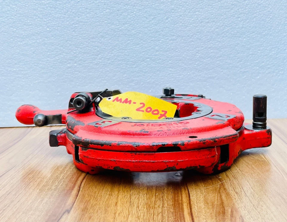 Ridgid Receding Die Head Pipe Threader/Threading Machine 2-½"-4" BSPT #3 - Image 4 of 4