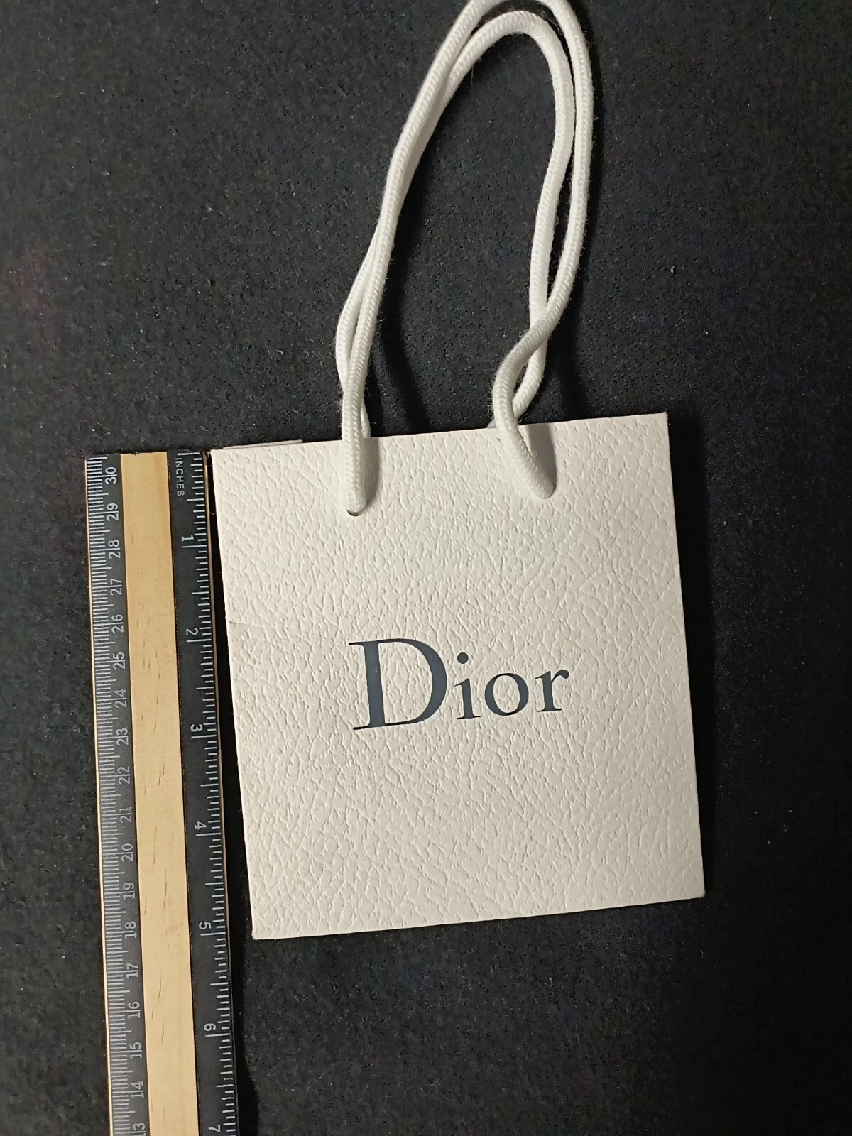 Papier authentique texture Dior « galets » petit sac cadeau blanc/sac à provisions réutilisable