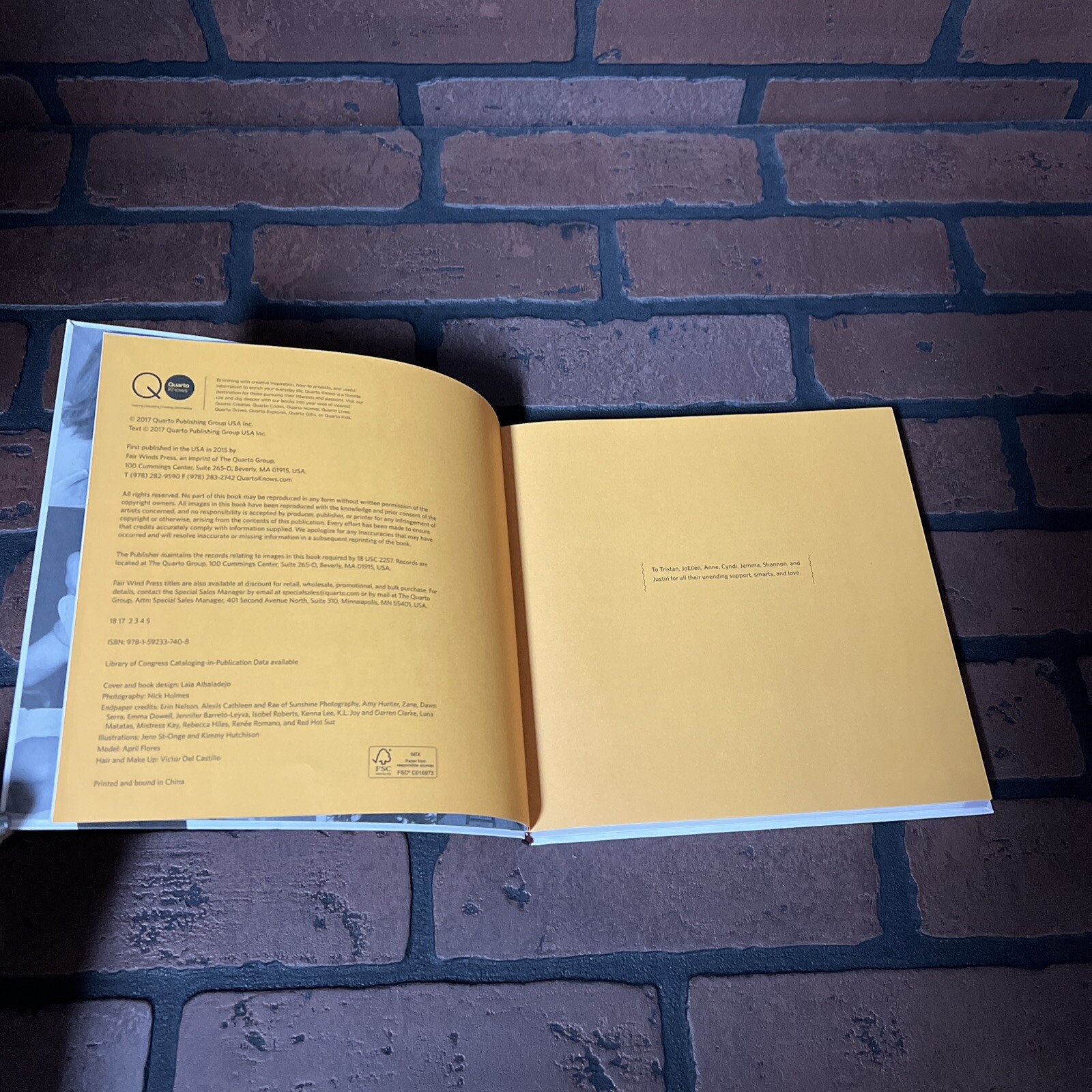 Curvy Girl Sex : 101 Body-Positive Positions to Empower Your Sex Life by Elle... 9781592337408