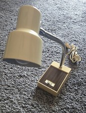 Beige Faux Wood Desk Lamp Underwriters Laboratories E72474 Classic 1983 Retro