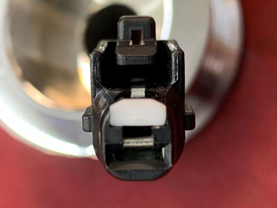 STARTER SOLENOID PIGTAIL PLUG CONNECTOR HARNESS FOR 2007-14 TOYOTA FJ CRUISER - Image 4 of 4