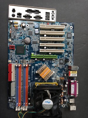 Used GIGABYTE GA-81G1000-G  with I/O SHIELD +INTEL PENTIUM 4 3.0GHZ