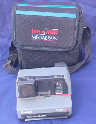 Polaroid Impulse AF Sofortbildkamera AutoFocus System + Tasche   Linse klar