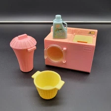 PLAYSKOOL HASBRO VINTAGE DOLLHOUSE LAUNDRY WASH DOLL HOUSE FURNITURE LOT