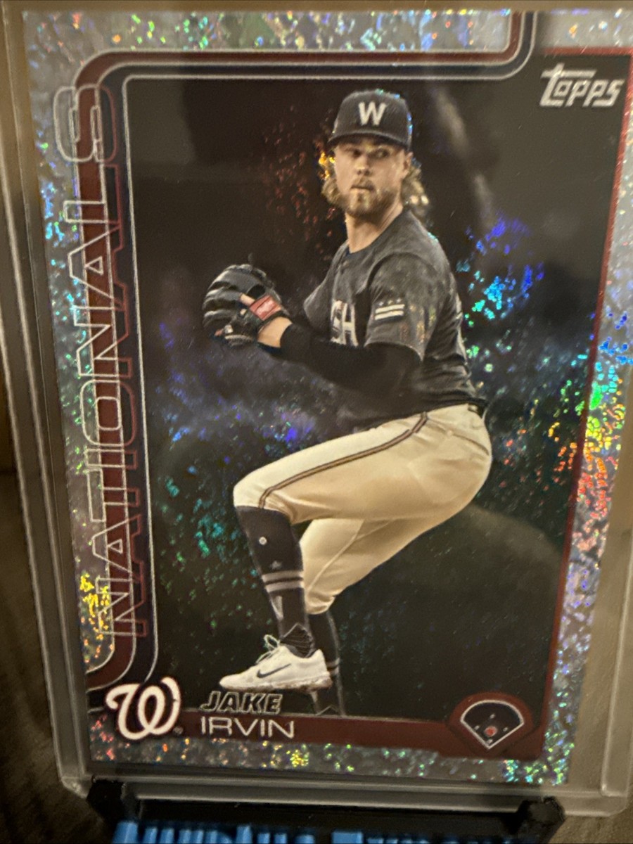 2025 Topps Series 1 ⭐Short Print Silver Sand Glitter⭐ #197