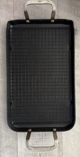 Collector’s Edition Double Griddle 12x18 With Handles And Wire Rack