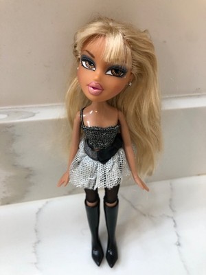 Bratz Forever Diamondz Vinessa Doll
