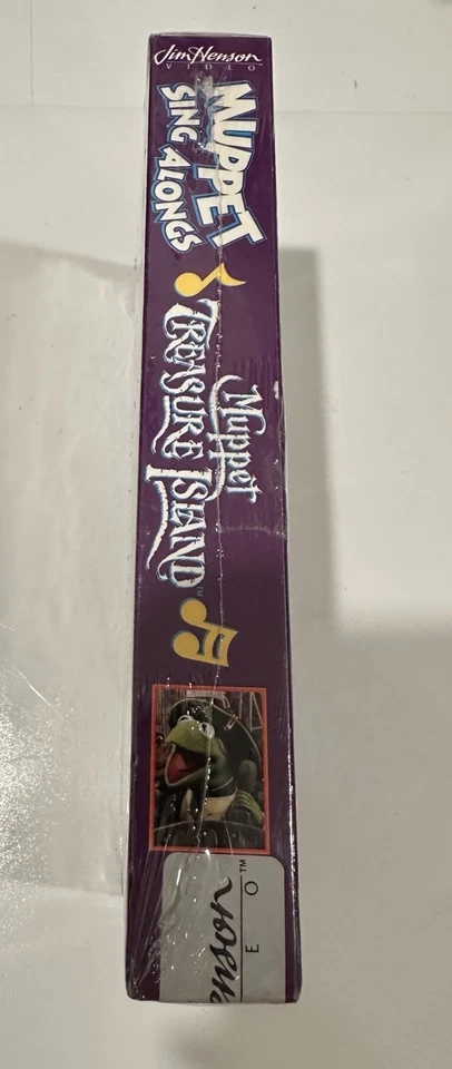 New Vintage Muppet Sing-Alongs - Muppet Treasure Island (VHS, 1996) - Image 2 of 3