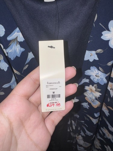 NWT Mi Ami Francesca’s Blue Navy Off The Shoulder Floral Wrap Size Medium - Bild 4 von 7