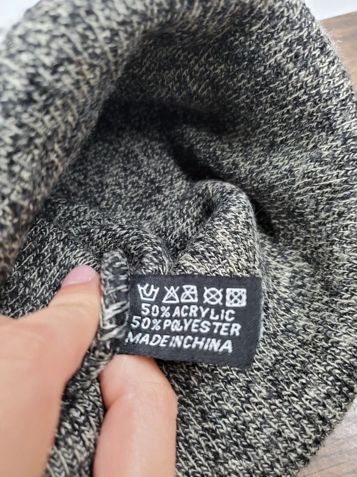 Crooks & Castles Gorro Gris 2 Rayas Gris Sombrero Talla Única Reloj Gorra Calavera Tejido Foto 4 de 4