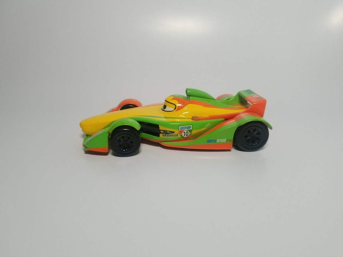 Disney Pixar Cars 2 RIP CLUTCHGONESKI World Grand Prix 1:43