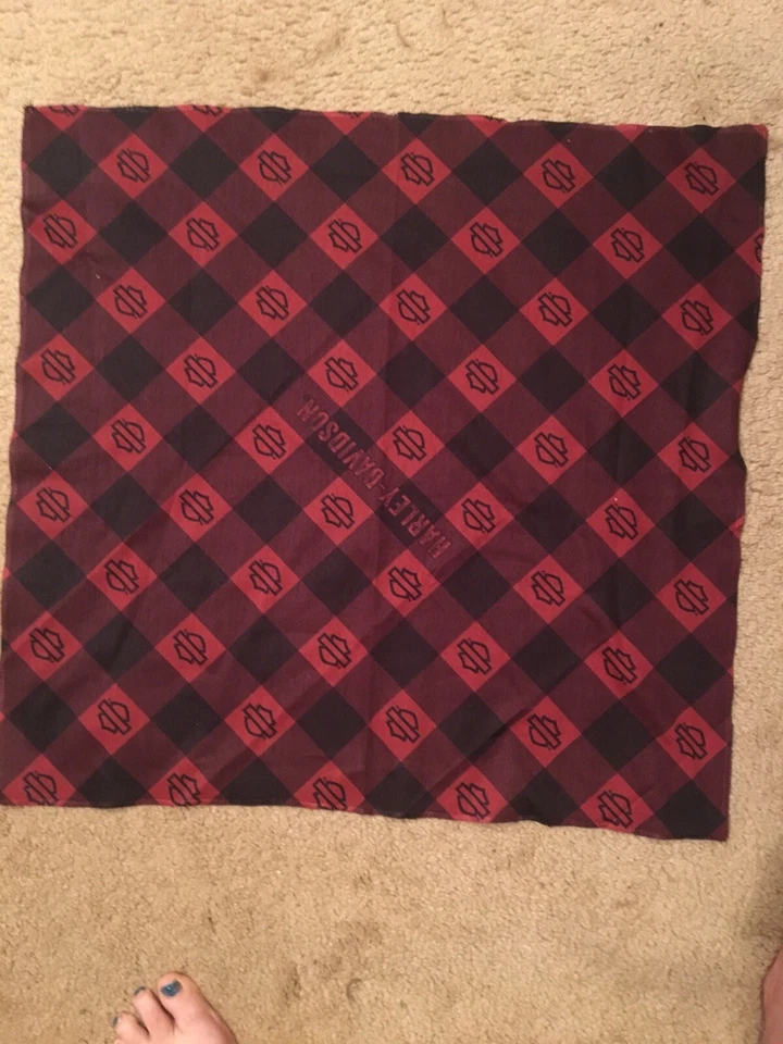 Bandana unissex nova com etiquetas Harley-Davidson vermelha/preta 23"" x 23"" BA19481 Buffalo Sublim - Imagem 2 de 3