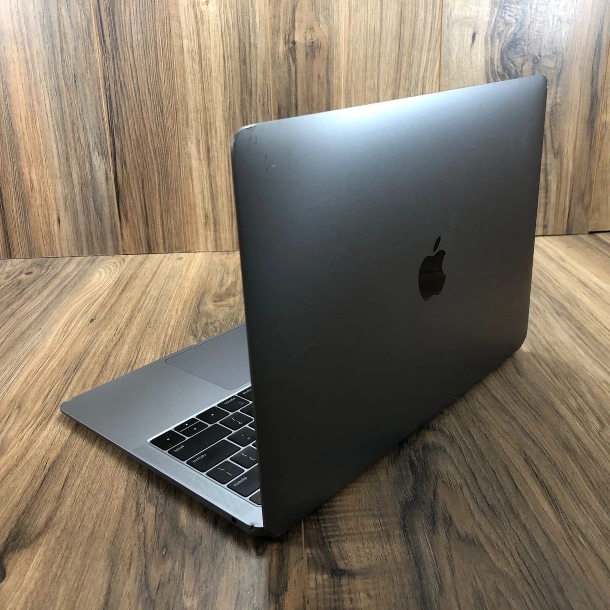 Apple MacBook Air 2019 Space Gray 13