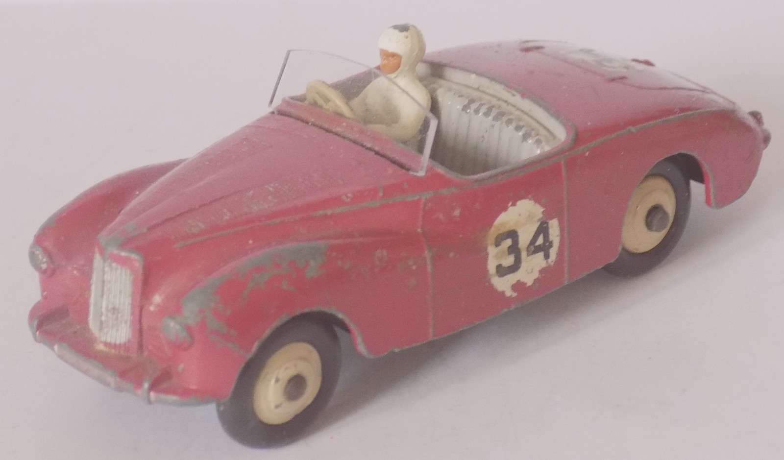 Dinky Toys Packard Super A Berline 39A 1/43 Modèle En Fonte Vintage REPEINT