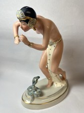 ROYAL DUX LA CHARMEUSE DE SERPENT PORCELAINE H. 23 Cm