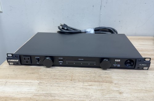 Furman PL-PRO C 20A Power Conditioner with Lights & Voltmeter