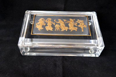 Vintage 20th C Val St Lambert ''Danse de Flore'' large crystal jewelry box c 1910