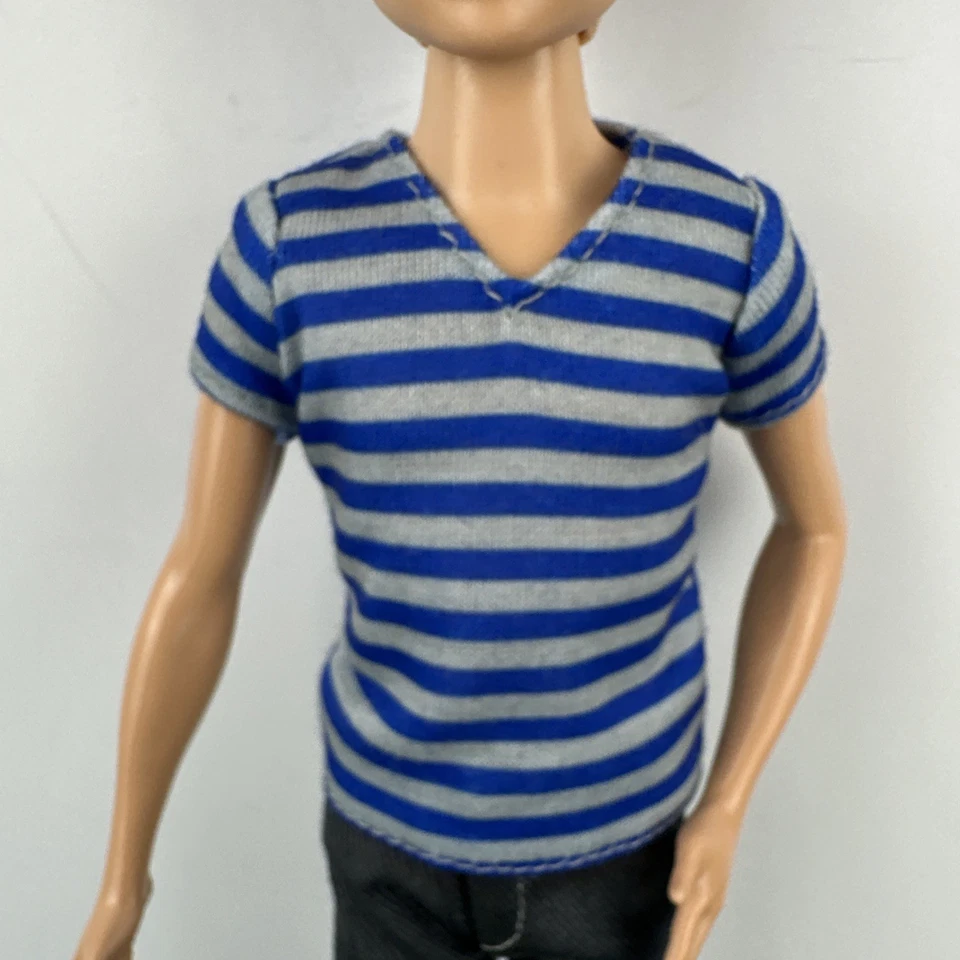 Barbie Skipper Babysitters Inc muñeca adolescente cabello castaño oscuro ojos azules FNP43 Foto 4 de 4