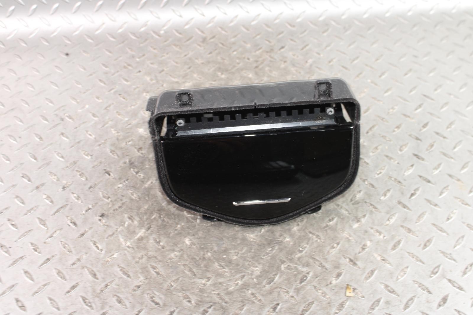 Maserati Quattroporte 2014-2017 Center console tray Black