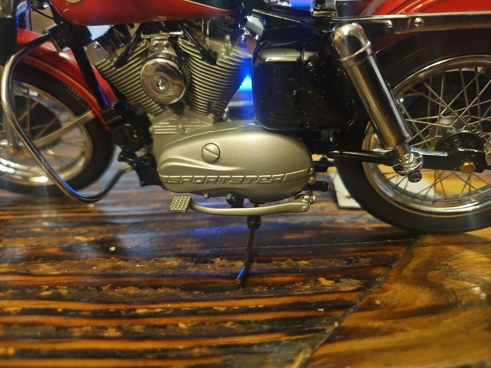 Harley Davidson XL Sportster 1957 Franklin como nuevo modelo de motocicleta 1:10 Foto 2 de 4