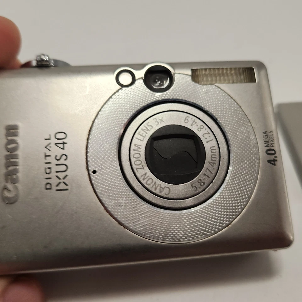 Canon IXUS 40 4.0MP Digital Camera, Silver - Getestet - Bild 3 von 4