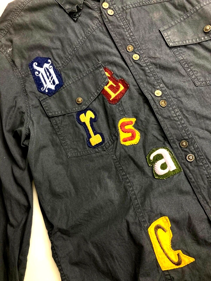 CAMISA JEANS MASCULINA VERSACE J COUTURE VINTAGE 98 COM EMBLEMA LOGOTIPO MEDUSA BOTÃO DUPLO - Imagem 4 de 4