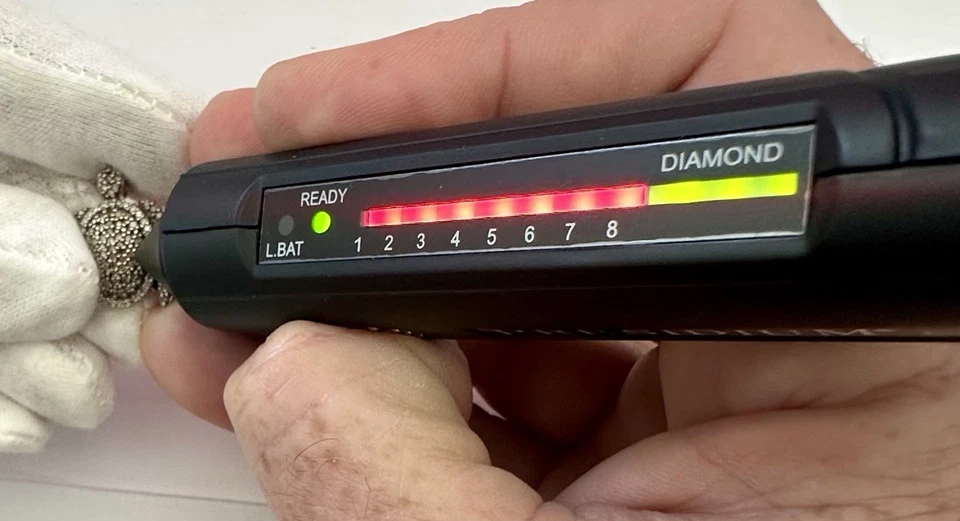 Colar Gargantilha Pingente Tartaruga Diamante Champanhe Natural 1/2 CT Ouro Branco 10K - Imagem 4 de 4