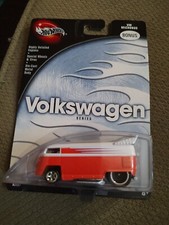 2002 Hot Wheels 100% Volkswagen Series Bonus VW MICROBUS Orange w/Real Riders