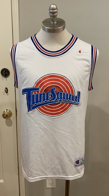 champion lola bunny jersey
