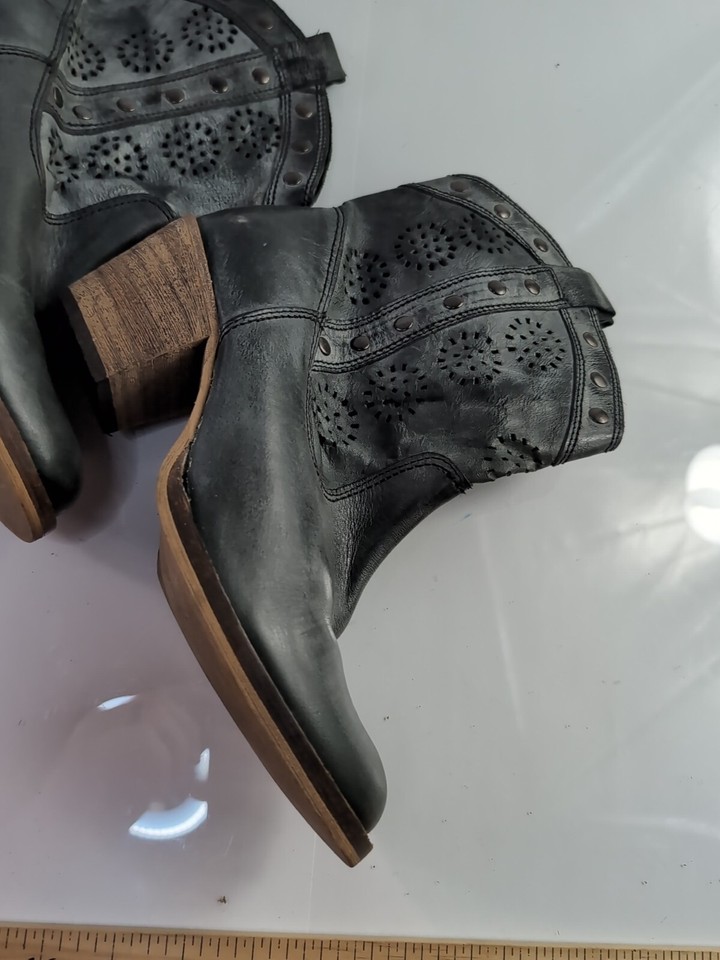 Womens Dingo D1790 Laser Studded Black/Grey Wash Leather Boots Booties