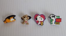 ORIGINAL SHOE DOODLES CROC / SHOE CHARMS 4 DIFFERENT SNOOPY, GAFIELD, LOVE BEAR