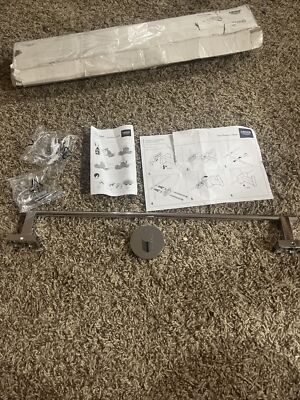 Grohe 12 252 Chrome Essentials 18'' Towel Bar