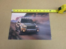 2002 Jeep Liberty Renegade sales brochure 8 page folder ORIGINAL literature