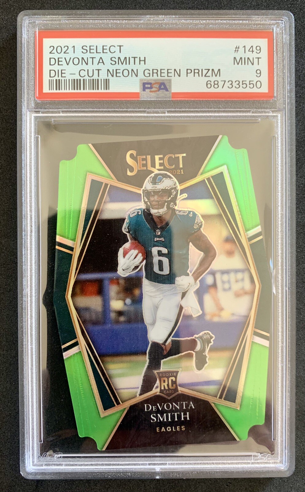 DeVONTA SMITH 2021 Select 149 Neon Green Die-Cut Prizm RC /349 PSA 9