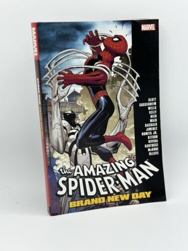 Spider-Man Totalmente Nuevo Día Colección Completa Vol 2 Nuevo Marvel TPB Libro de bolsillo - Imagen 1 de 2
