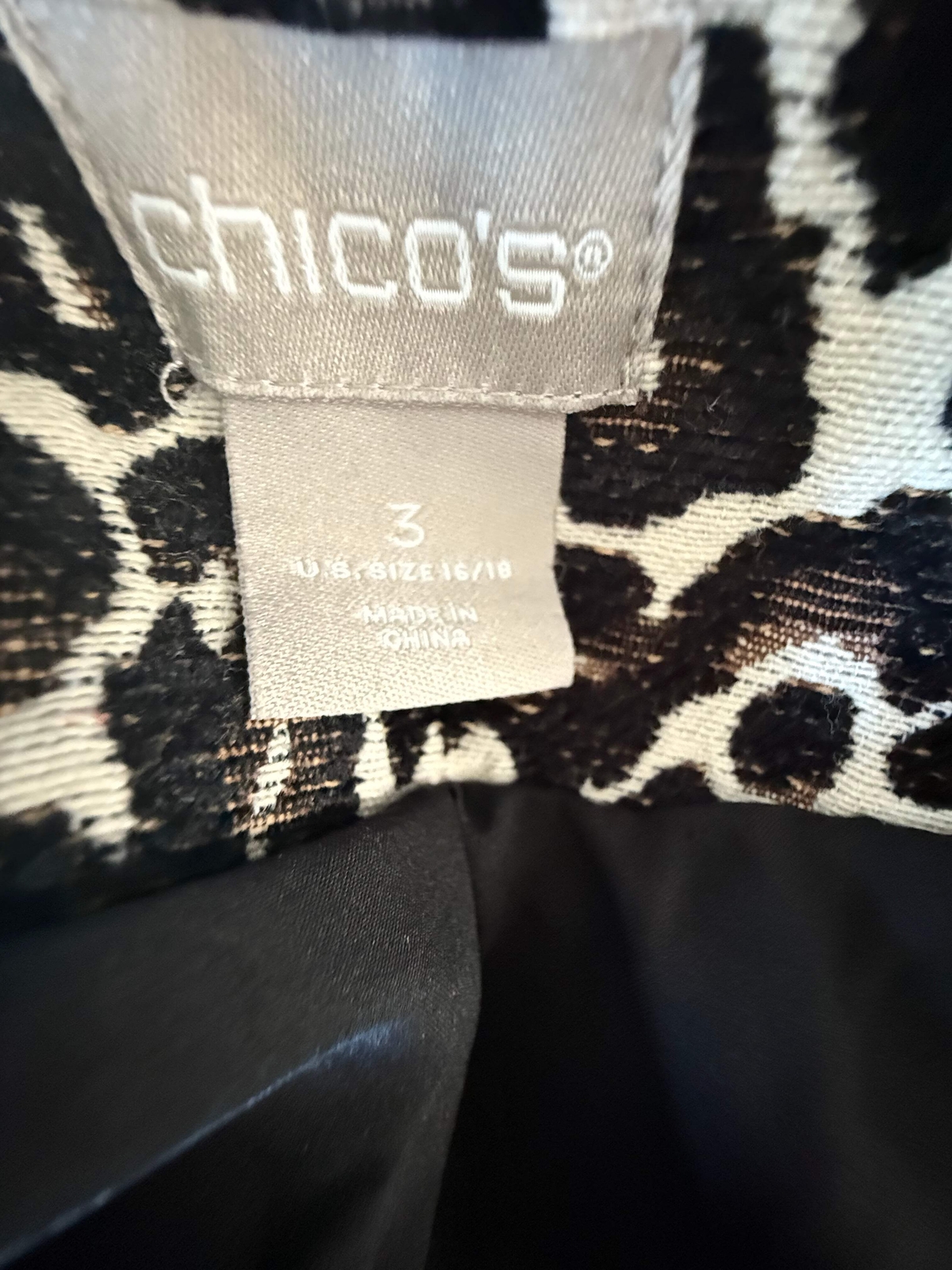 Chicos Leopard Print Lined Open Front Preloved Bl… - image 5