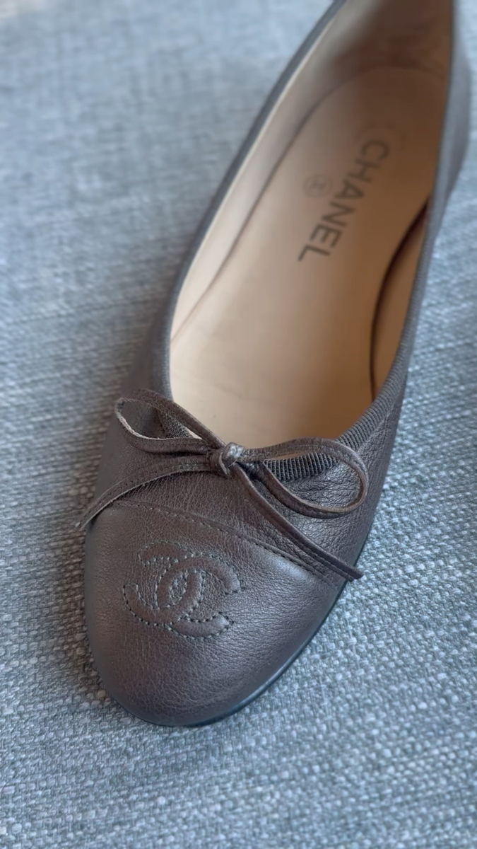 Auth Chanel Ballet Flats CC Gunmetal Leather Silver