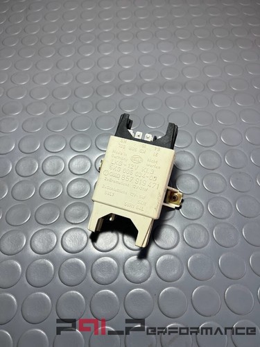 Audi 80 S2 100 Cabriolet Cabrio - Lampenkontrolle Hinten ECU - 857919471