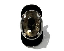 925/- Silberring, Rauchquarz, facettiert, oval, Gr. 57, Damen, guter Zustand.