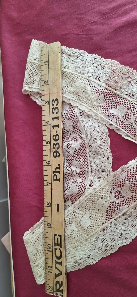 Antiguo hermoso collar de encaje victoriano hecho a mano perfecto Foto 4 de 4